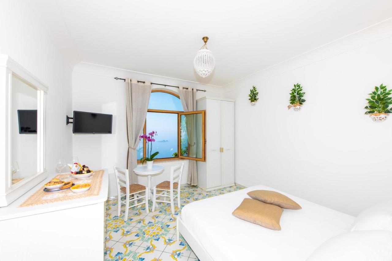 La Borragine Rooms Positano Exterior foto